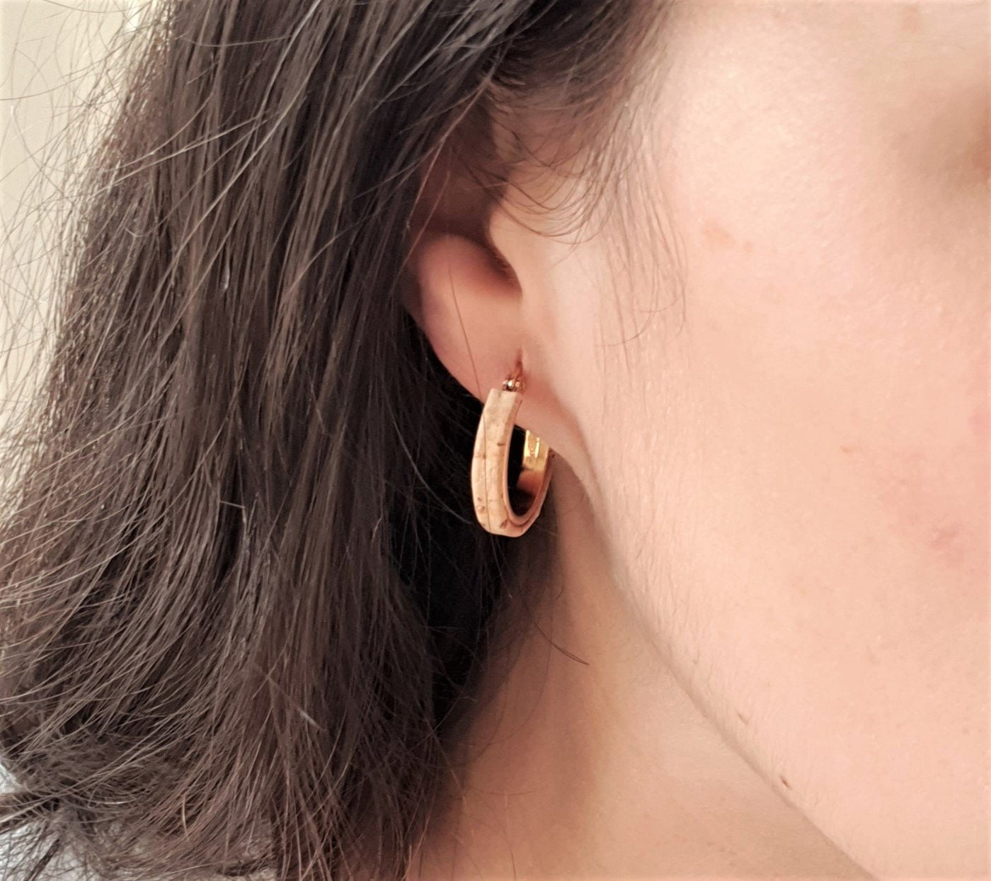 Small hoop cork earrings gold steel earrings Portuguese cork hoops cork gold earrings cork jewelry vegan leather earrings, small hoops