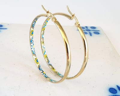 GOLD Flat HOOP Tile Earring Portugal Stainless STEEL Azulejo Delicate Gold Hoop Historical Gold Jewelry Travel Gift Portuguese Yellow Tile