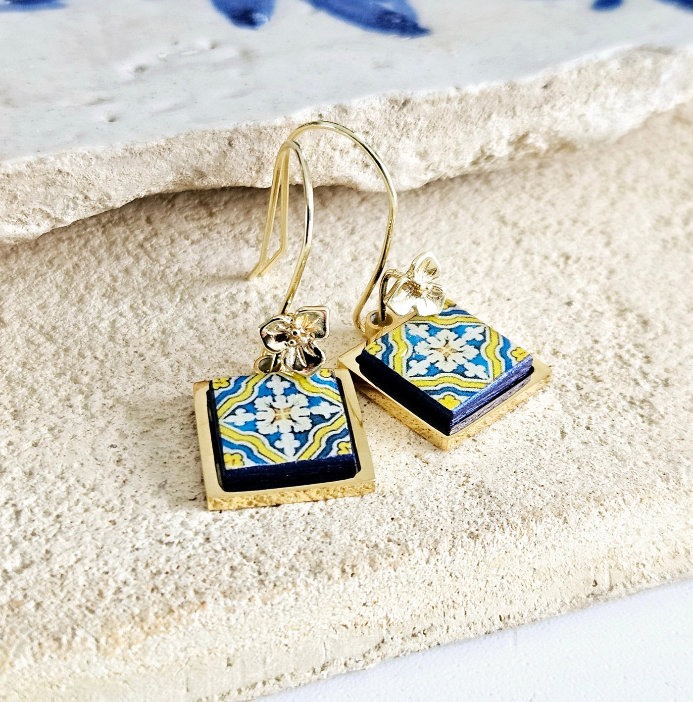 Portugal Azulejo Gold STEEL Earring Antique Tile Drop Earring Gold Flower Ear Wire Majolica Blue Yellow Tile Portugal Souvenir Gift for Mom