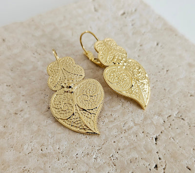 Viana Heart GOLD Steel Dangle Earrings Filigree Detailed Thin Earring Lightweight Portugal Jewelry Women Birthday Gift Portugal Travel Gift