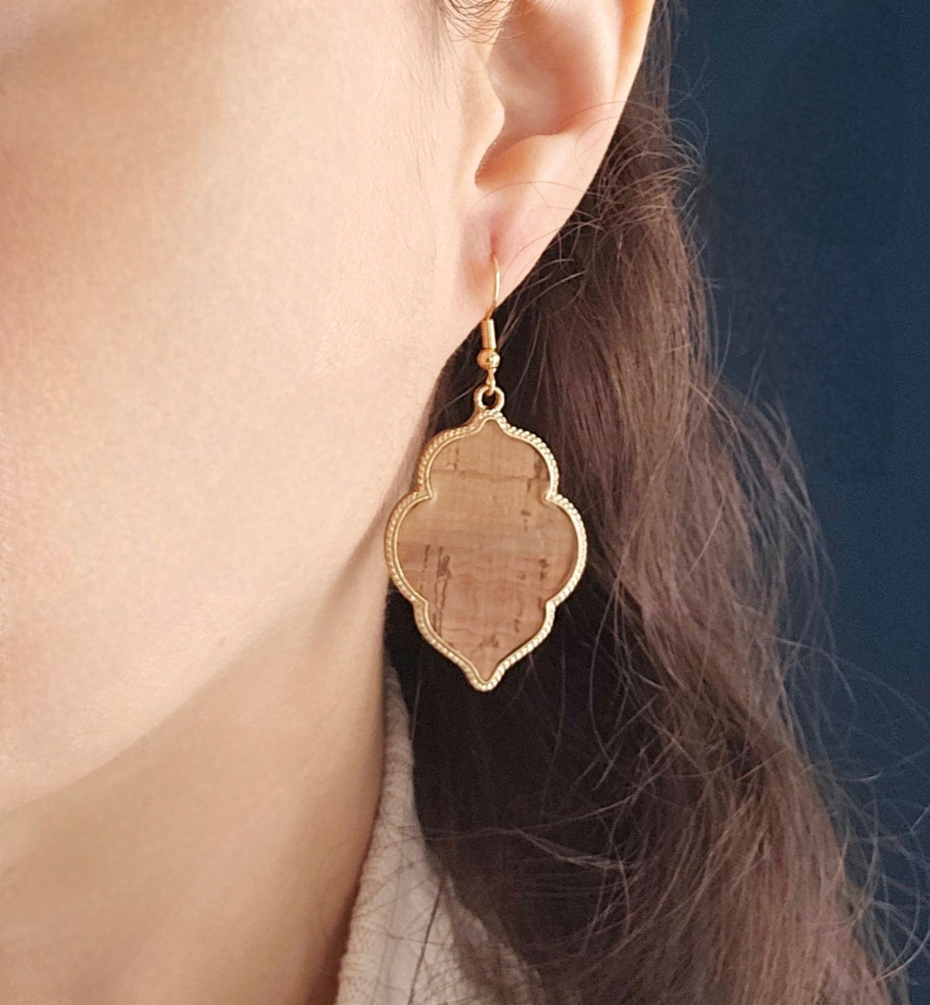 Natural Cork & GOLD Arabesque Dangle Earring Eco Friendly Vegan Cork Beige Statement Earring Gift Handmade Jewelry Minimalist Charm Earring