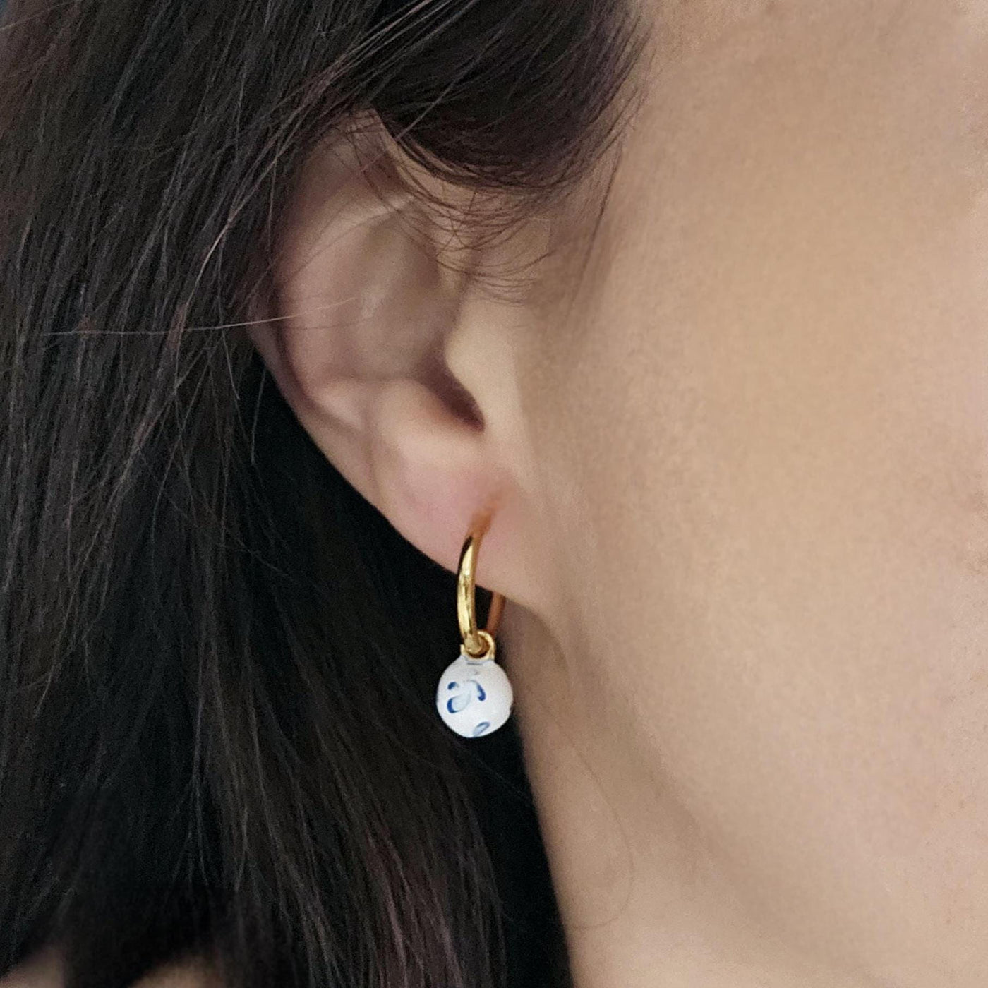 GOLD HOOP Enamel Globe Ball Charm Earring Ceramic Inspired Earring Blue White Wavy Pattern Jewelry Pottery Birthday Gift Mediterranean Charm