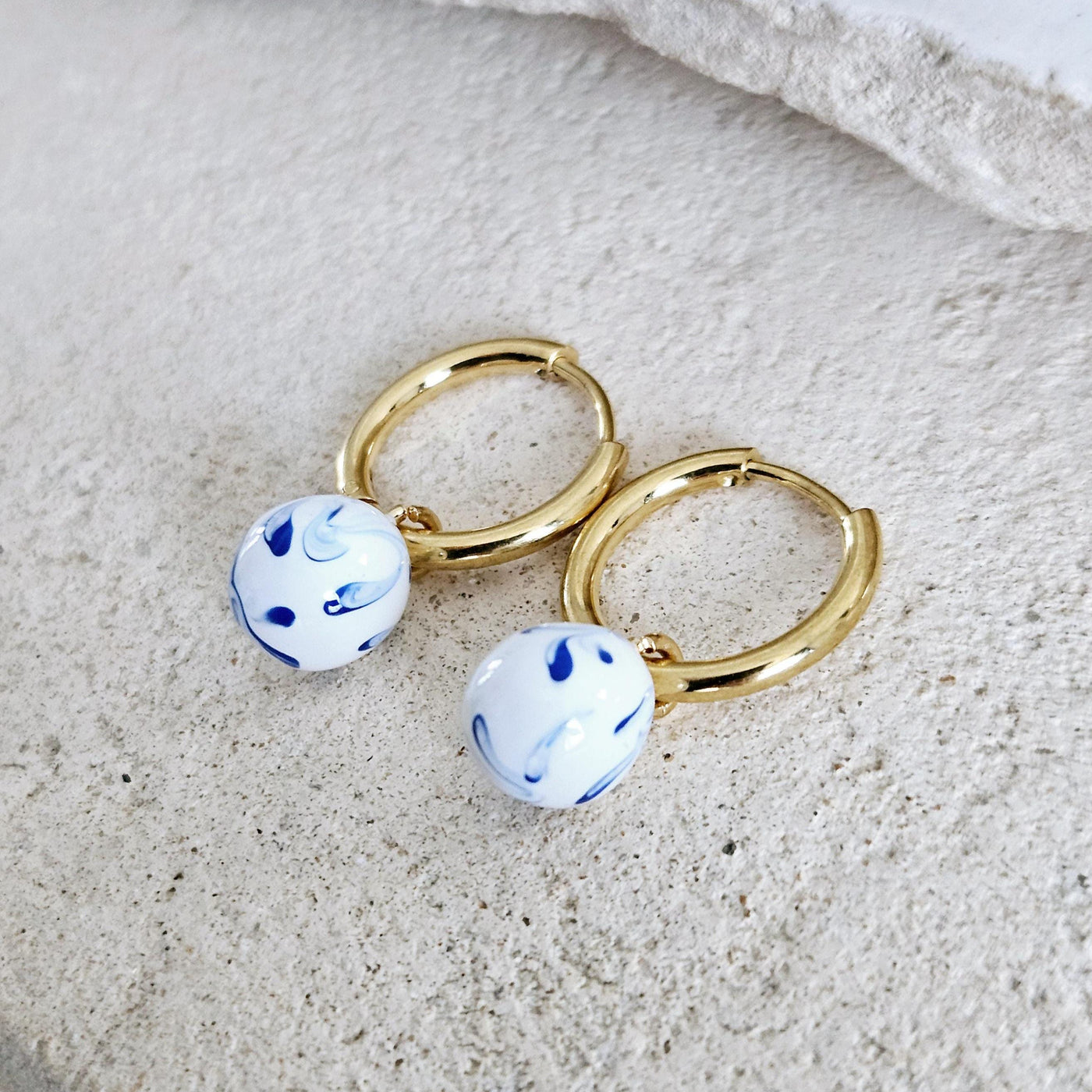 GOLD HOOP Enamel Globe Ball Charm Earring Ceramic Inspired Earring Blue White Wavy Pattern Jewelry Pottery Birthday Gift Mediterranean Charm