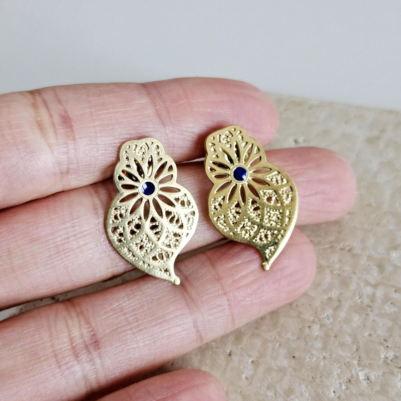 GOLD Steel Filigree Viana Heart Indigo Blue Dot Earring Stud Heart Earring Lightweight Handmade Jewelry Gift Wedding Jewelry Portugal Gift