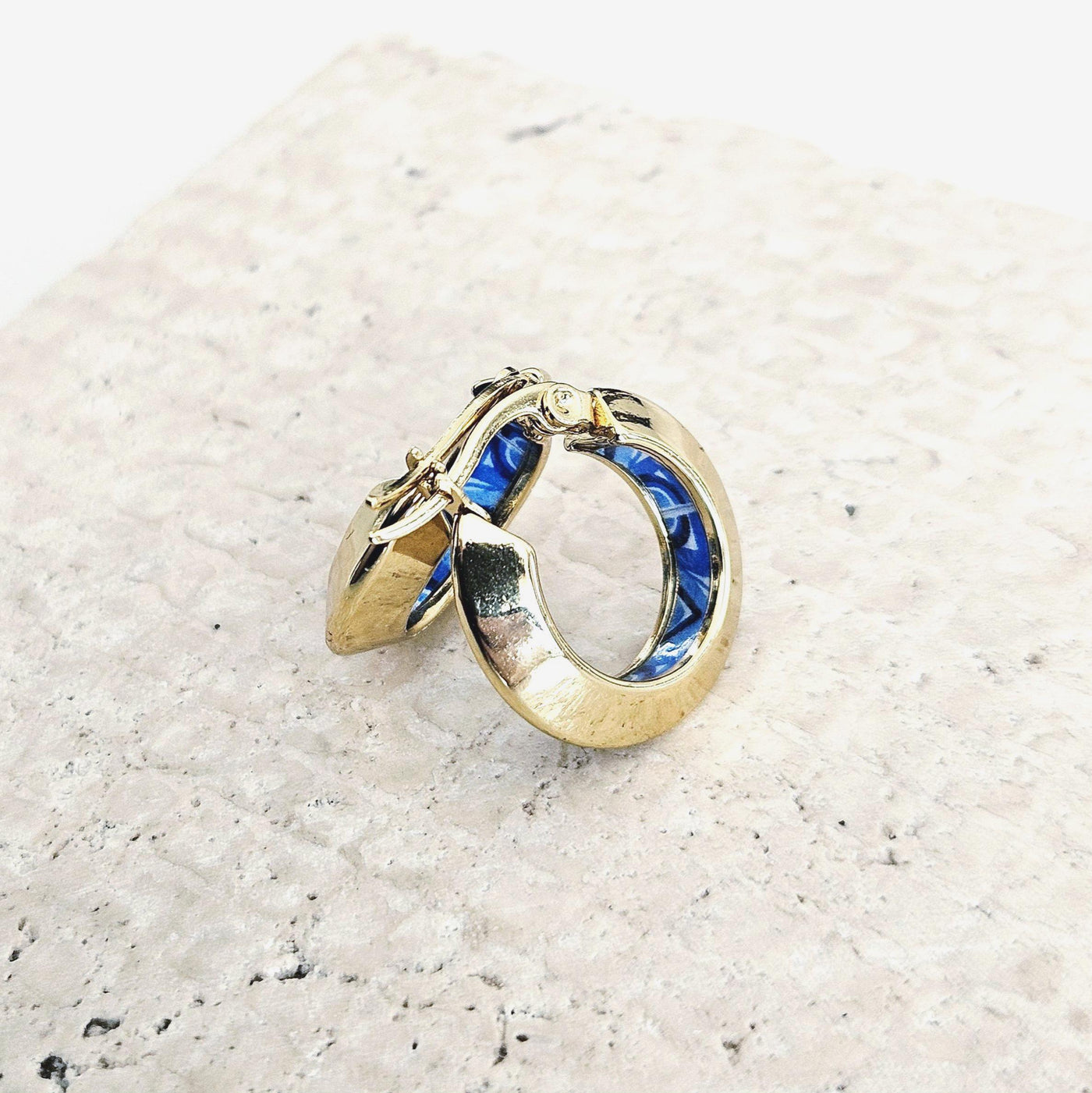 GOLD Disc Hoop BLUE Tile STEEL Earring Azulejo Inlay Portuguese Traditional Tile Hoop Anniversary Woman Handmade Blue White Jewelry Gift