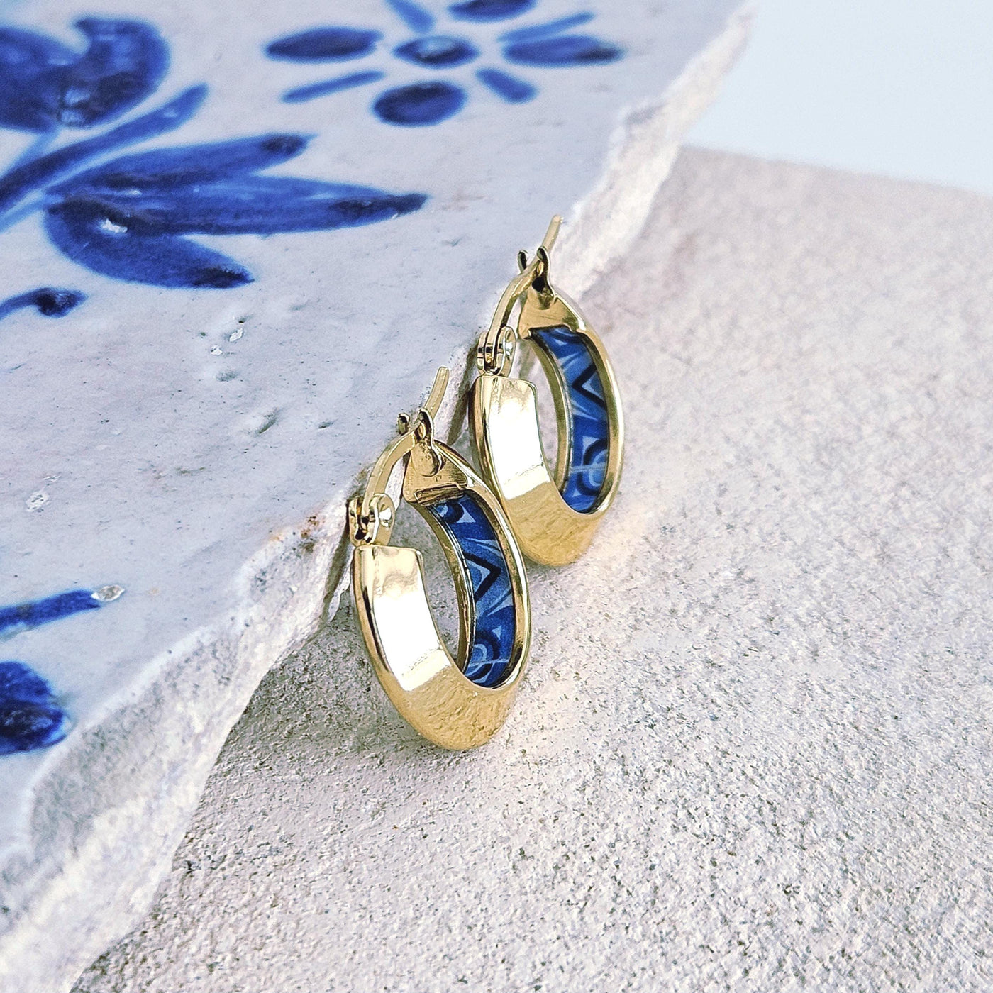 GOLD Disc Hoop BLUE Tile STEEL Earring Azulejo Inlay Portuguese Traditional Tile Hoop Anniversary Woman Handmade Blue White Jewelry Gift