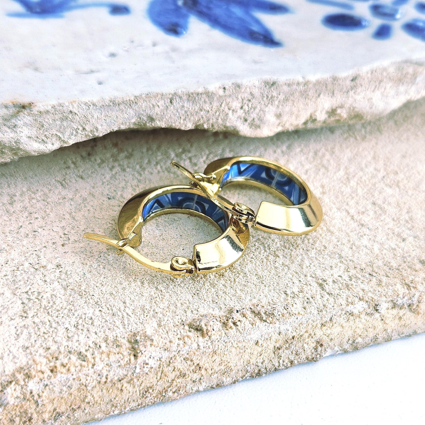 GOLD Disc Hoop BLUE Tile STEEL Earring Azulejo Inlay Portuguese Traditional Tile Hoop Anniversary Woman Handmade Blue White Jewelry Gift