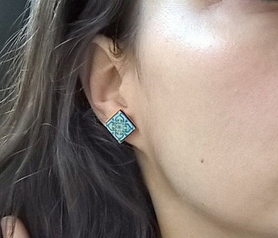Portuguese tiles replica stud earrings, Portuguese jewelry, blue gold earrings, azulejos, Portuguese jewelry, Portugal, azulejo earrings - ineslamy