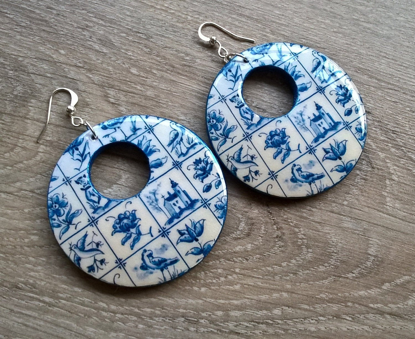 BRIANA - Delft Tiles Hoop Earrings - ineslamy