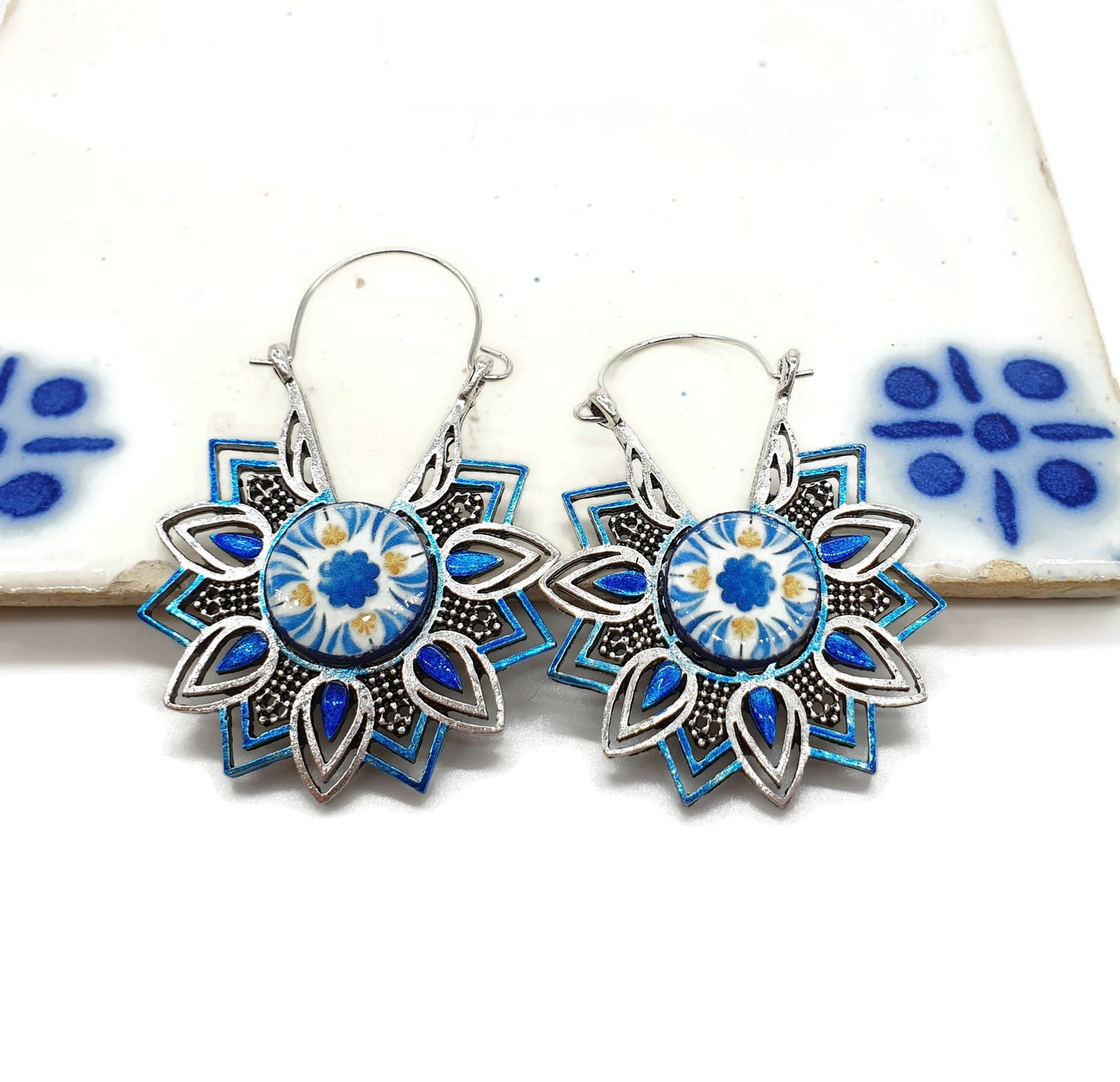 MARCH - Blue Flower Hoop Earrings - ineslamy