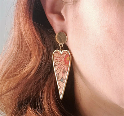 HOLLY - Flower Heart Cork Earrings