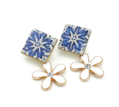 ALBERTA - Square Tile & White Flower Earrings