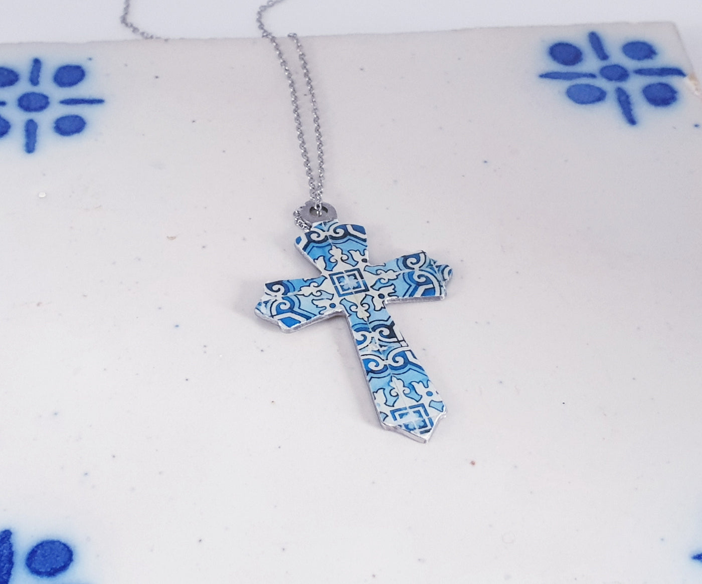 ALBERTINO - Blue Tile Cross Necklace