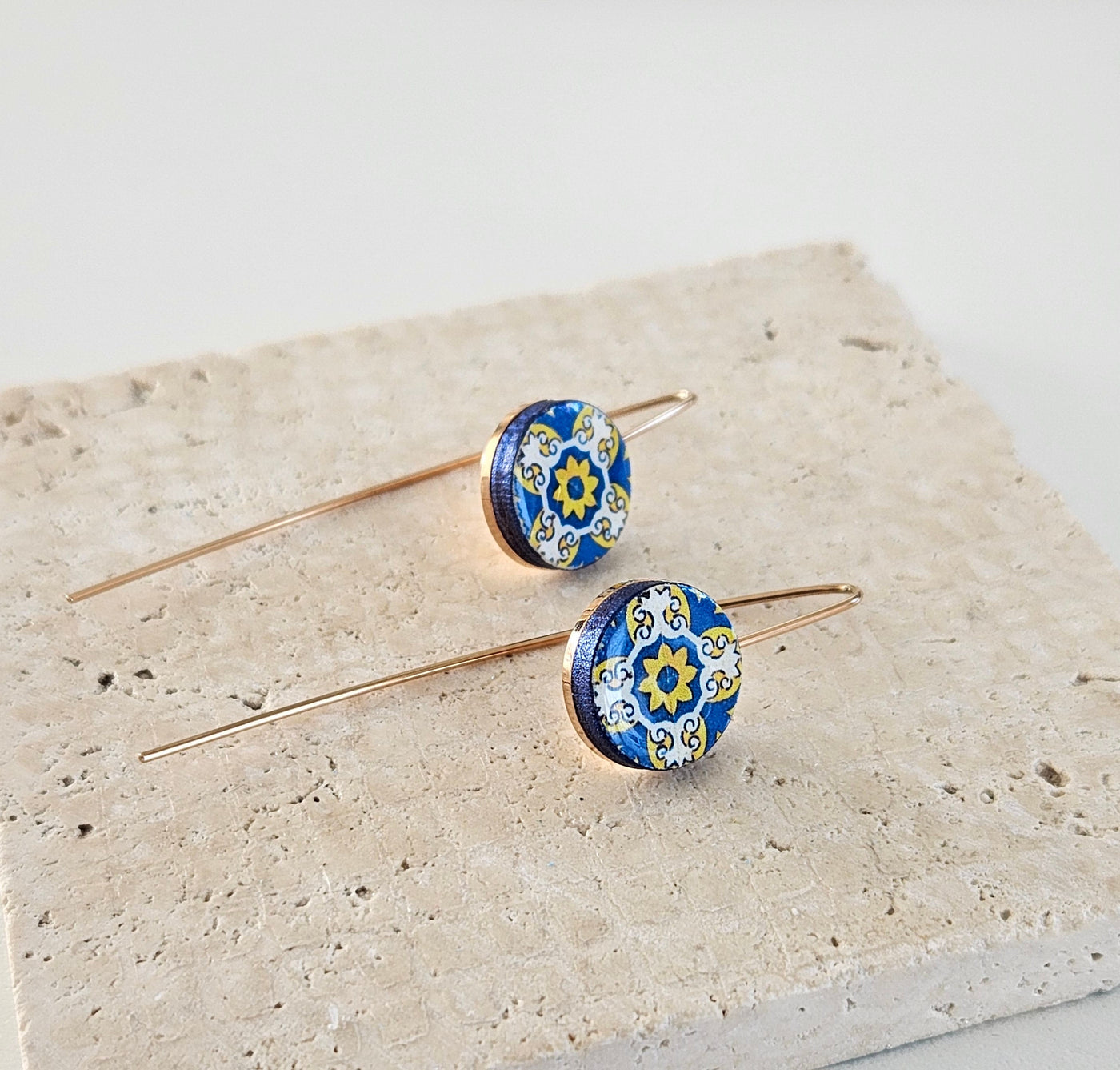 Portugal Round Tile Drop Earrings Gold STEEL Thread Tile Earrings Blue Yellow Antique Tiles Minimalist Earrings Simple Vintage Gold Tile